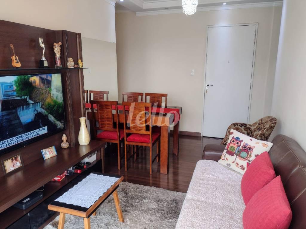 SALA de Apartamento à venda, Padrão com 50 m², 2 quartos e 1 vaga em Cambuci - São Paulo