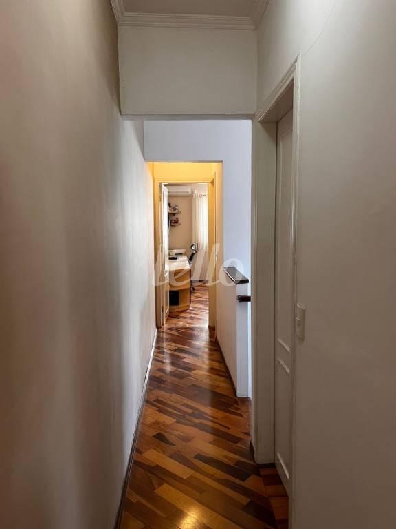 CORREDOR de Casa à venda, sobrado com 171 m², 3 quartos e 5 vagas em Jardim Vila Formosa - São Paulo