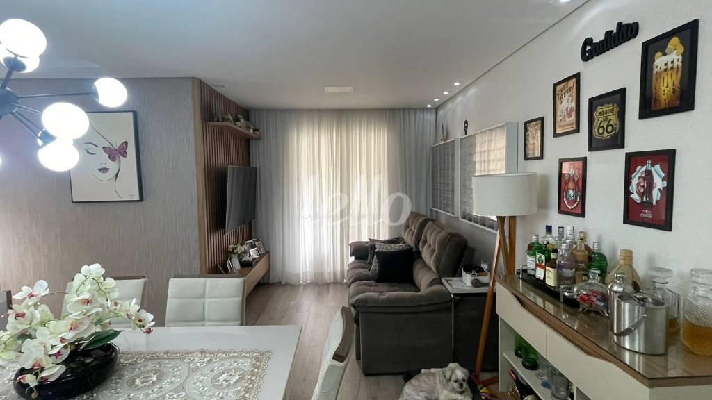 SALA de Apartamento à venda, Padrão com 76 m², 3 quartos e 2 vagas em Vila Helena - Santo André