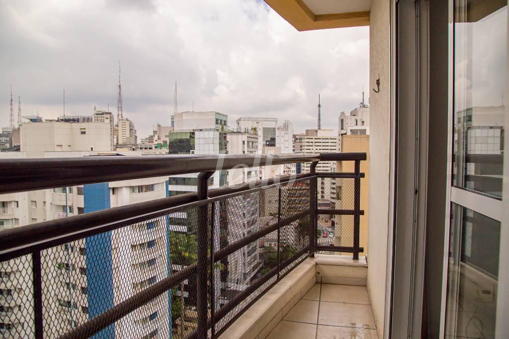SACADA de Apartamento para alugar, Padrão com 27 m², 1 quarto e 1 vaga em Consolação - São Paulo