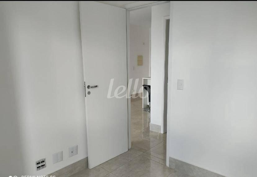 DORMITÓRIO de Apartamento à venda, Padrão com 52 m², 2 quartos e 2 vagas em Vila Gomes Cardim - São Paulo