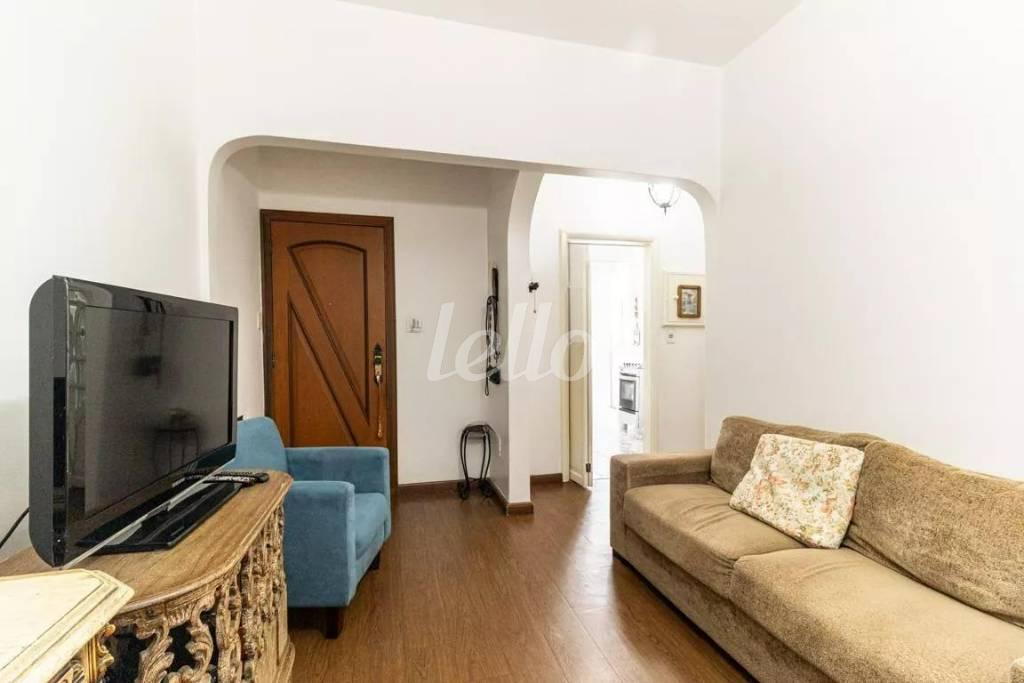 SALA 2 AMBIENTES de Apartamento para alugar, Padrão com 97 m², 2 quartos e 1 vaga em Santa Cecília - São Paulo