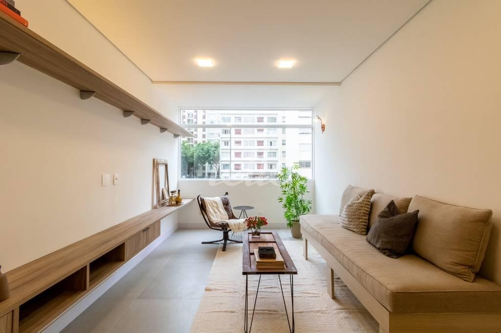 LIVING de Apartamento para alugar, Padrão com 96 m², 2 quartos e em Santa Cecília - São Paulo