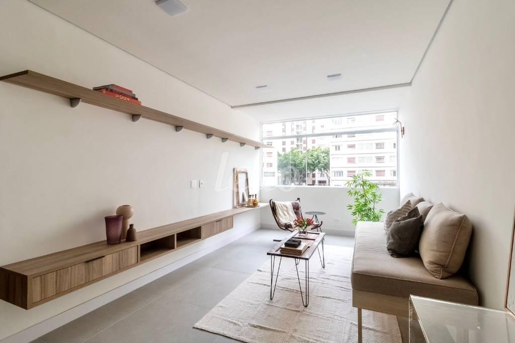 LIVING de Apartamento para alugar, Padrão com 96 m², 2 quartos e em Santa Cecília - São Paulo