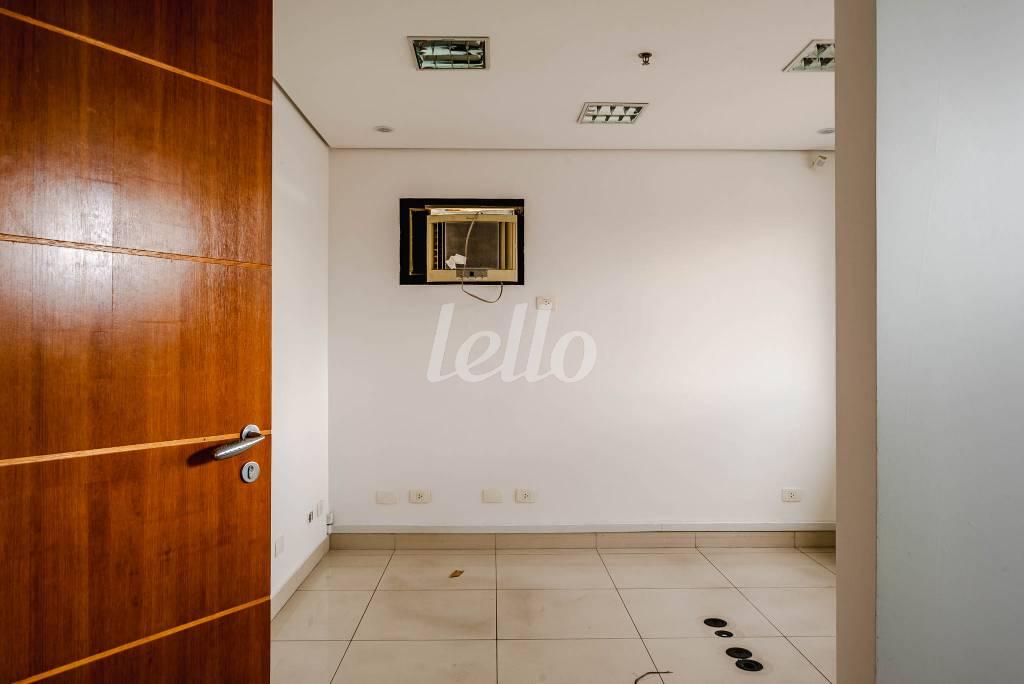 01SALA_023 de Sala / Conjunto para alugar, Padrão com 100 m², e 3 vagas em Mooca - São Paulo