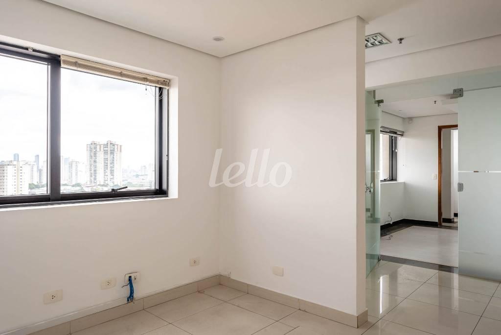 01SALA_027 de Sala / Conjunto para alugar, Padrão com 100 m², e 3 vagas em Mooca - São Paulo
