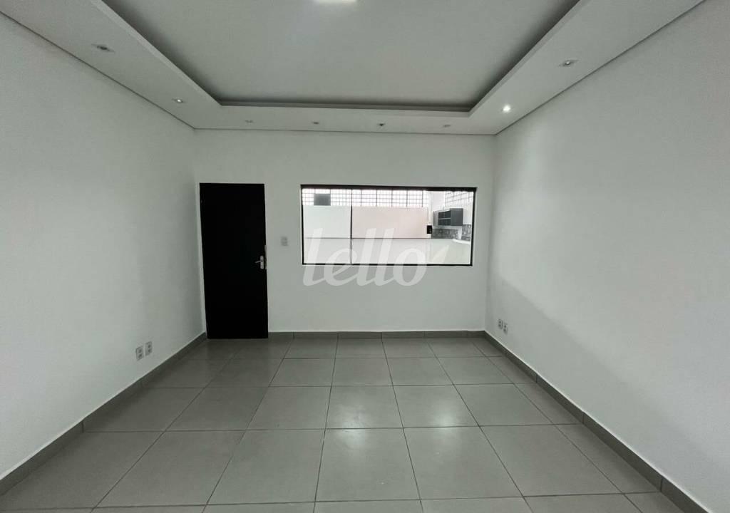 SALA de Prédio Comercial para alugar, Monousuário com 660 m², e 14 vagas em Vila Leopoldina - São Paulo