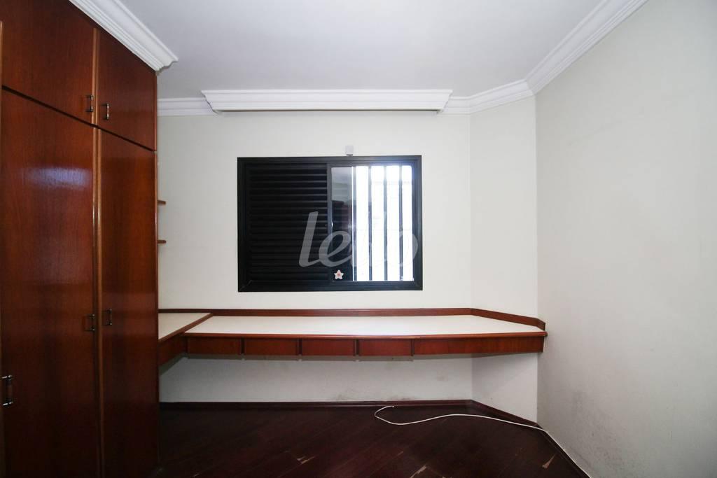 DORMITÓRIO 2 de Apartamento à venda, Padrão com 112 m², 4 quartos e 2 vagas em Indianópolis - São Paulo