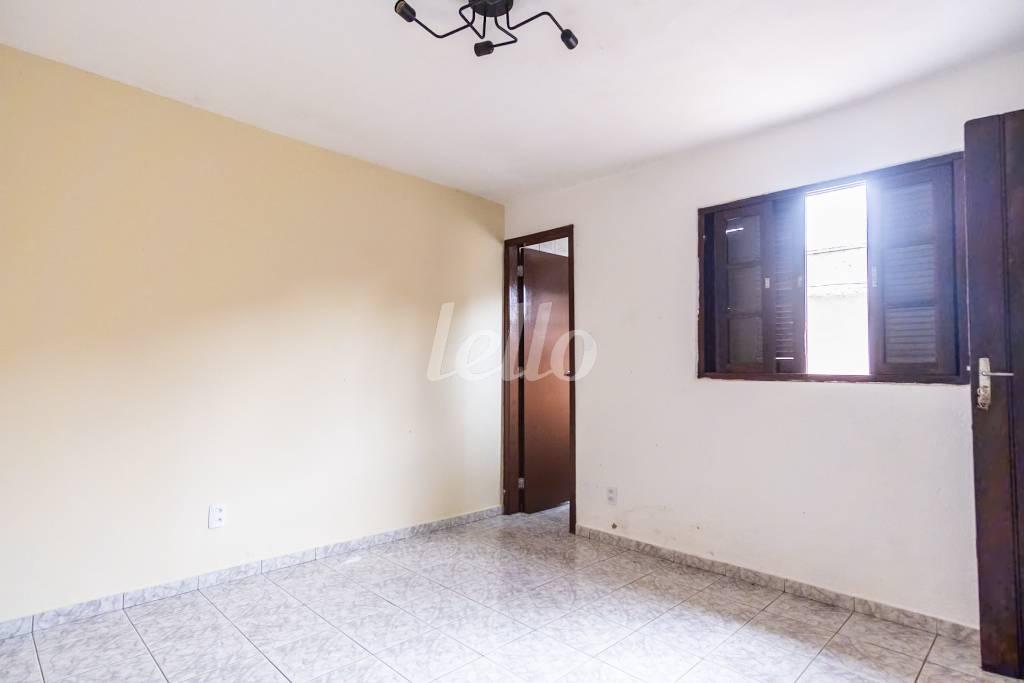 ÁREA DE SERVICO de Casa à venda, sobrado com 130 m², 4 quartos e 3 vagas em Vila Marieta - São Paulo