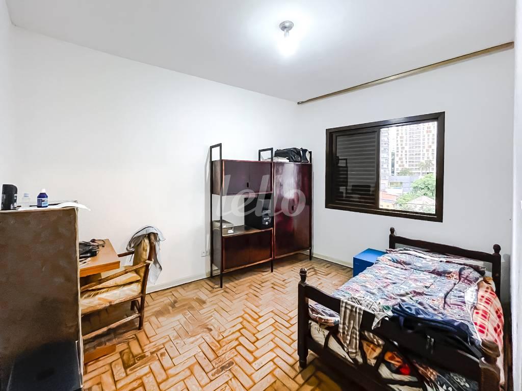 12 QUARTO 2 de Apartamento à venda, Padrão com 72 m², 2 quartos e em Vila Mariana - São Paulo