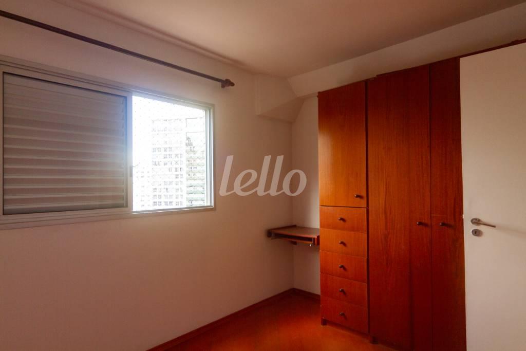 DORMITÓRIO 1 de Apartamento à venda, Padrão com 65 m², 2 quartos e 1 vaga em Santa Teresinha - São Paulo
