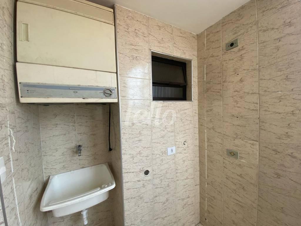 ÁREA DE SERVIÇO de Apartamento para alugar, Padrão com 60 m², 1 quarto e 1 vaga em Santo Antônio - São Caetano do Sul