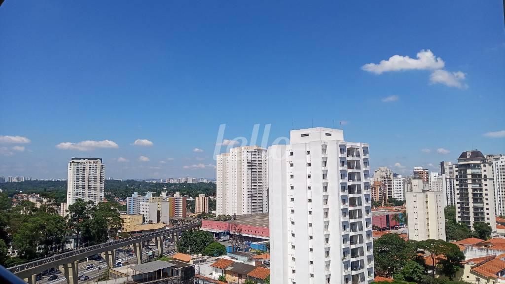 VISTA DA SACADA de Apartamento à venda, Flat com 45 m², 1 quarto e 1 vaga em Nova Piraju - São Paulo
