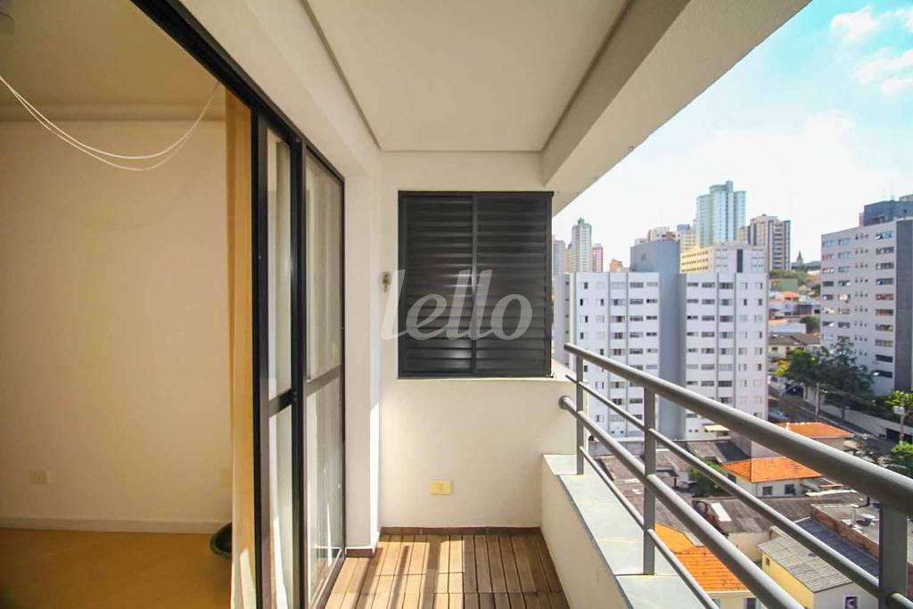 VARANDA de Apartamento à venda, Padrão com 70 m², 2 quartos e 2 vagas em Vila Mariana - São Paulo