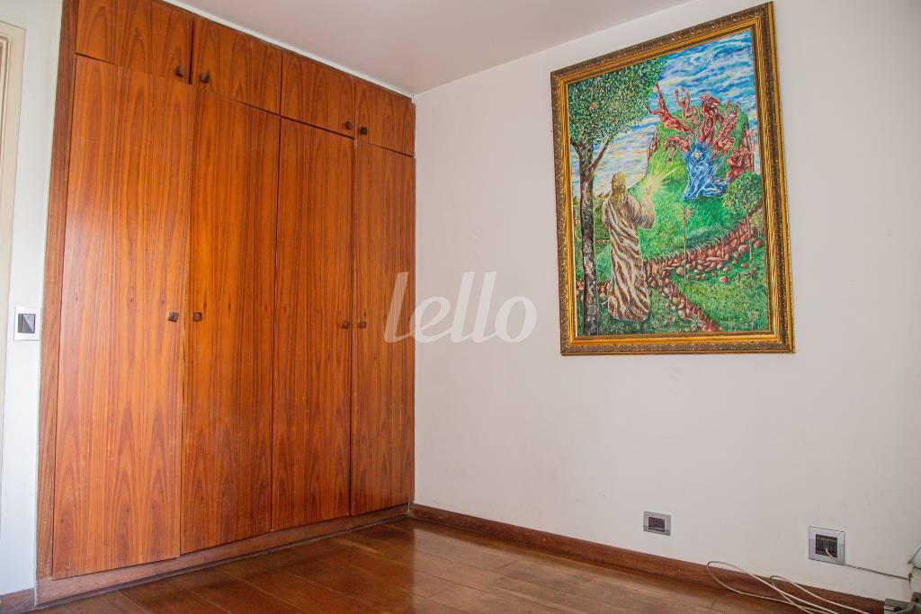 DORMITÓRIO 2 de Apartamento à venda, Padrão com 131 m², 3 quartos e 2 vagas em Campo Belo - São Paulo