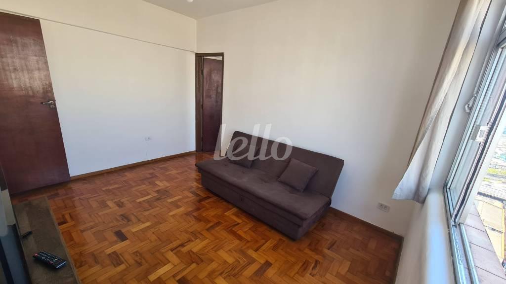SALA de Apartamento à venda, Padrão com 64 m², 1 quarto e em Liberdade - São Paulo