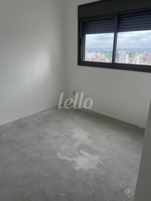 F de Apartamento à venda, Padrão com 84 m², 3 quartos e 1 vaga em Parada Inglesa - São Paulo