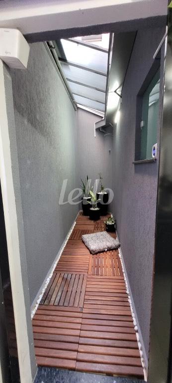 JARDIM DE INVERNO de Casa à venda, sobrado com 100 m², 3 quartos e 2 vagas em Parque Sevilha - São Paulo