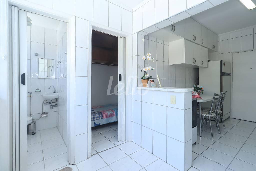 AREA DE SERVIÇO de Apartamento para alugar, Padrão com 97 m², 2 quartos e 1 vaga em Paraíso - São Paulo