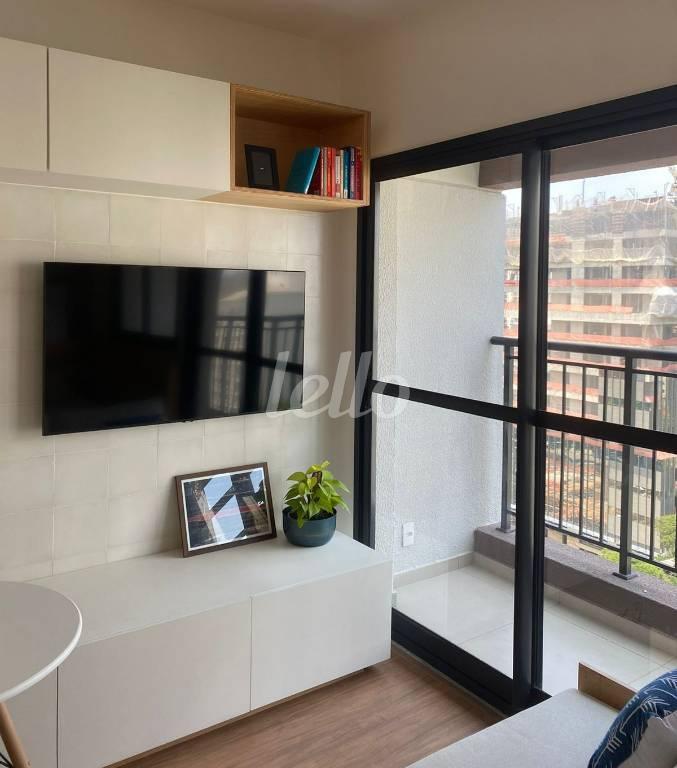 SALA de Apartamento para alugar, Padrão com 24 m², e em Campo Belo - São Paulo
