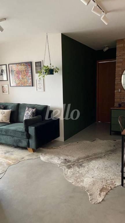 SALA de Apartamento à venda, Padrão com 61 m², 2 quartos e 2 vagas em Vila Monte Alegre - São Paulo