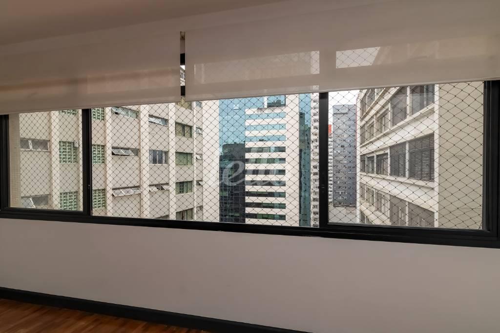 SALA de Apartamento à venda, Padrão com 110 m², 3 quartos e 1 vaga em Cerqueira César - São Paulo