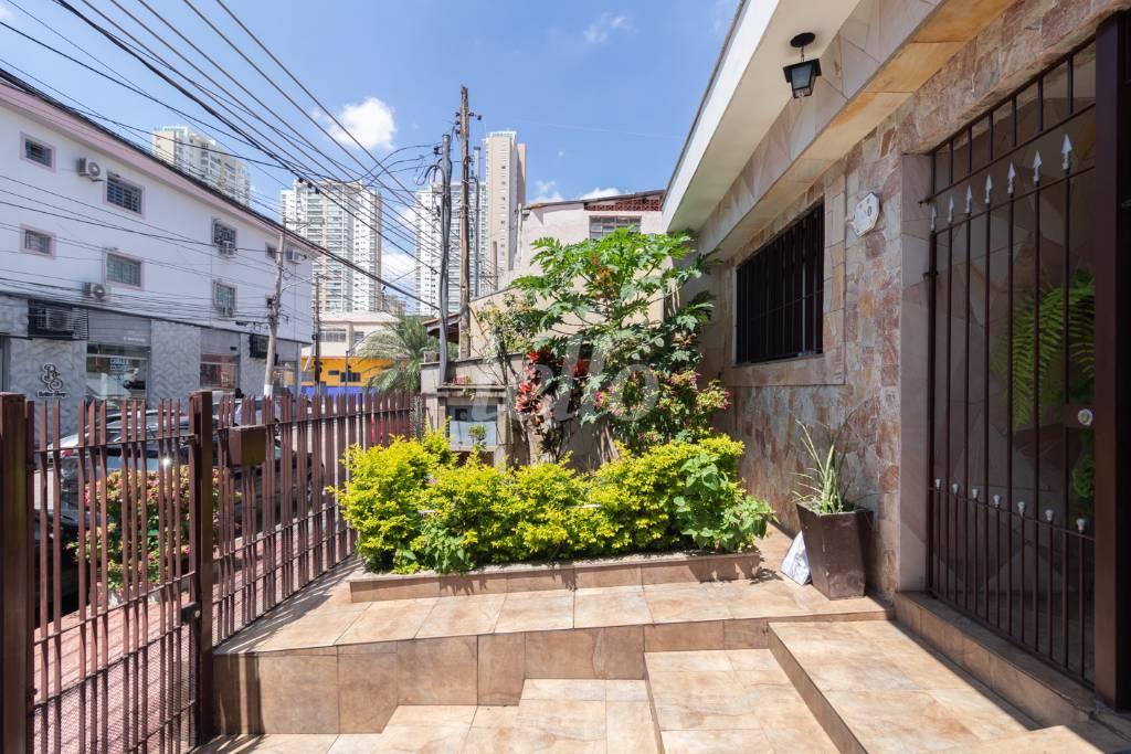 FACHADA de Casa à venda, sobrado com 180 m², 3 quartos e 3 vagas em Tatuapé - São Paulo