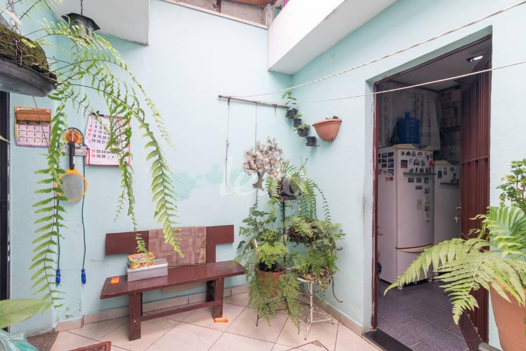 ÁREA EXTERNA de Casa à venda, sobrado com 180 m², 3 quartos e 3 vagas em Tatuapé - São Paulo