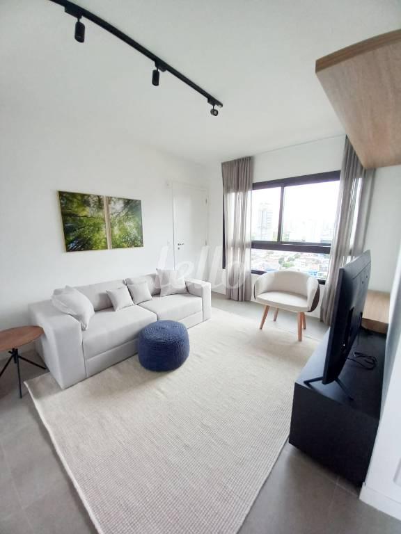 SALA de Apartamento para alugar, Padrão com 74 m², 2 quartos e 1 vaga em Pinheiros - São Paulo
