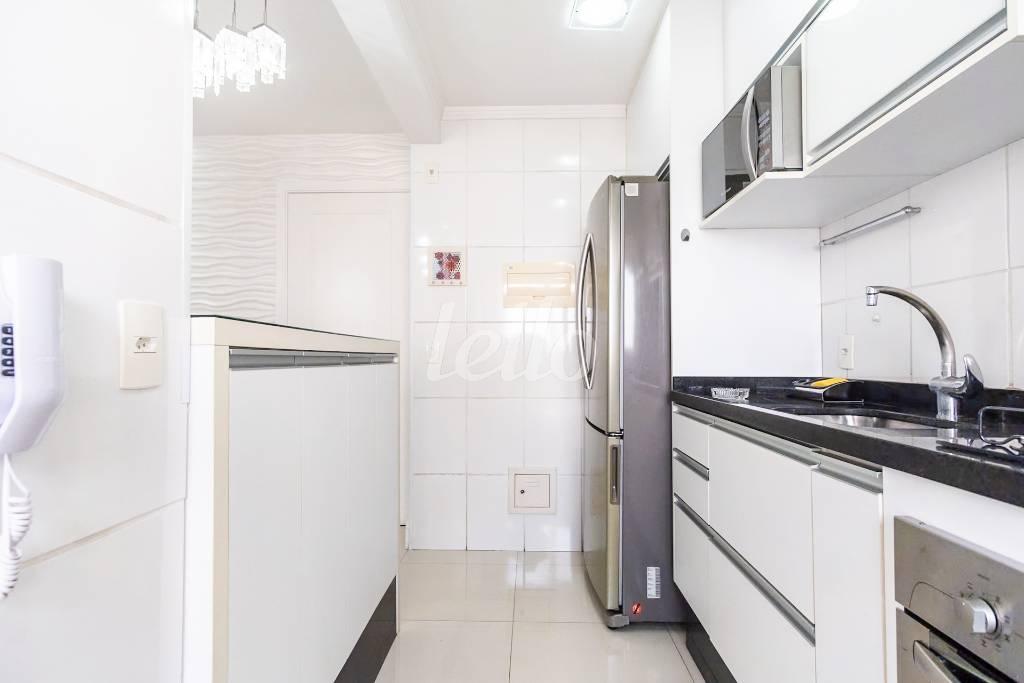 COZINHA de Apartamento para alugar, Padrão com 70 m², 2 quartos e em Vila Prudente - São Paulo