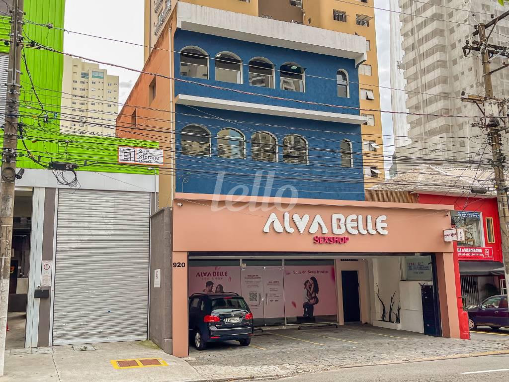 FACHADA de Loja para alugar, Padrão com 225 m², e 3 vagas em Indianópolis - São Paulo