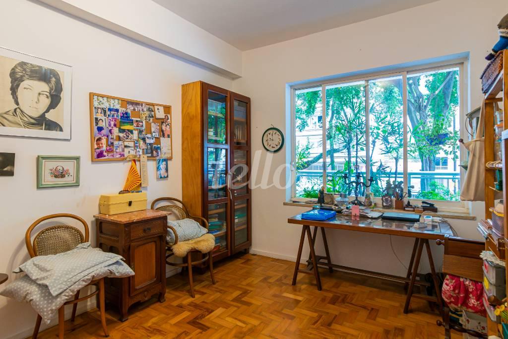 DORMITORIO 2 de Apartamento para alugar, Padrão com 174 m², 3 quartos e 1 vaga em Higienópolis - São Paulo