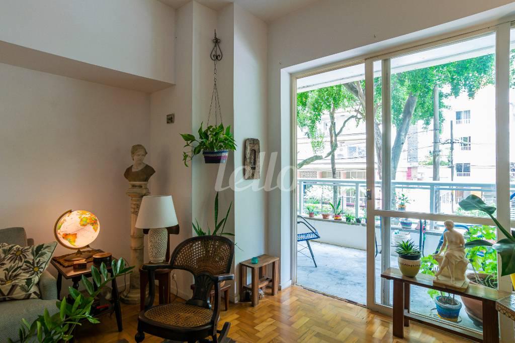 SALA de Apartamento para alugar, Padrão com 174 m², 3 quartos e 1 vaga em Higienópolis - São Paulo