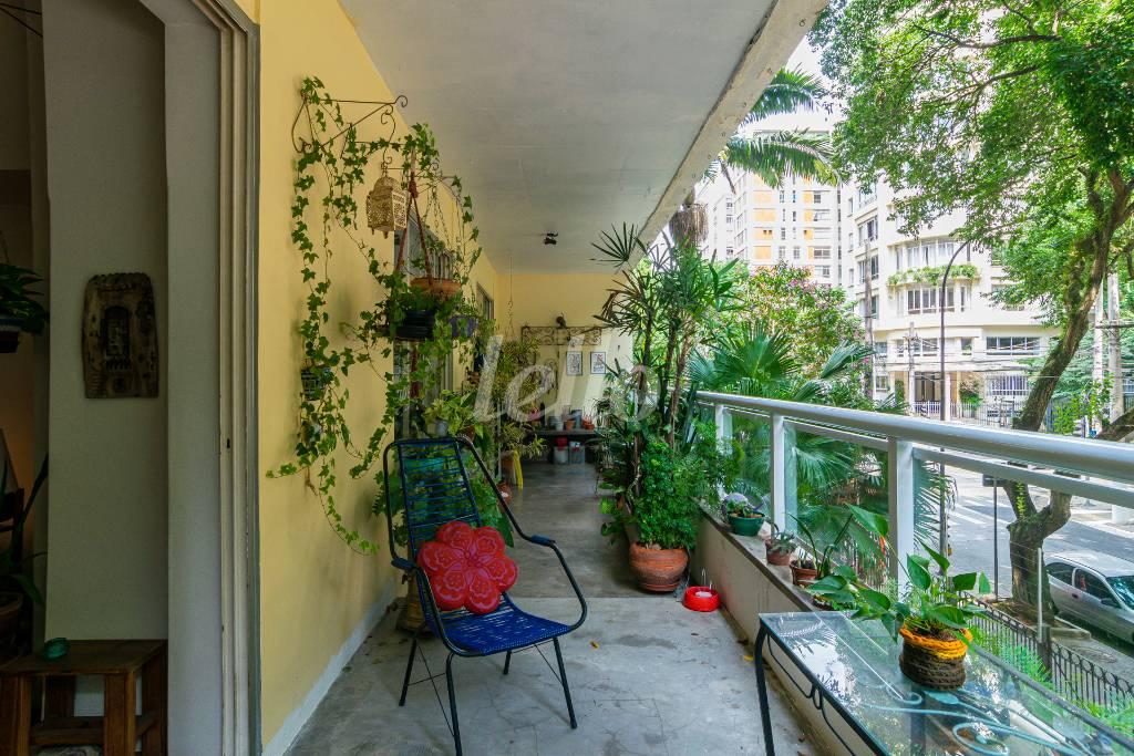 SACADA de Apartamento para alugar, Padrão com 174 m², 3 quartos e 1 vaga em Higienópolis - São Paulo
