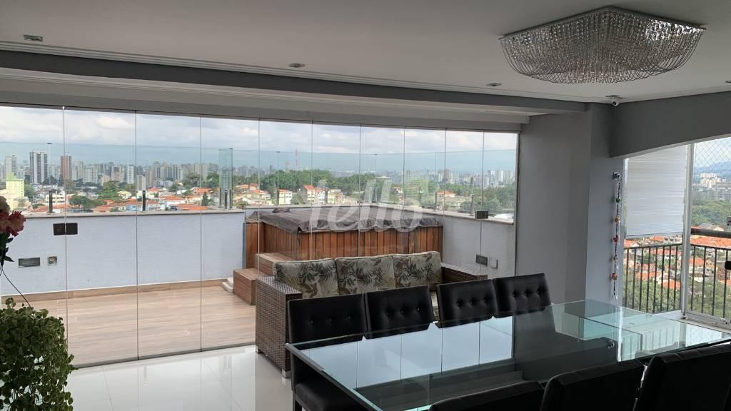 VISTA AREA GOURMET JACUZZI de Apartamento à venda, cobertura - Padrão com 192 m², 3 quartos e 3 vagas em Jd. Leonor M. de Barros - São Paulo