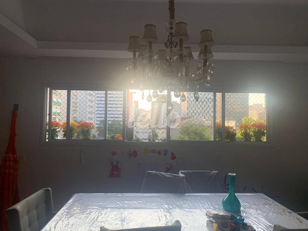SALA de Apartamento para alugar, Padrão com 160 m², 3 quartos e 1 vaga em Bela Vista - São Paulo