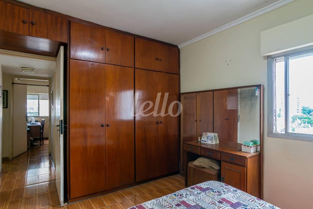 SUITE de Apartamento à venda, Padrão com 135 m², 3 quartos e 1 vaga em Indianópolis - São Paulo