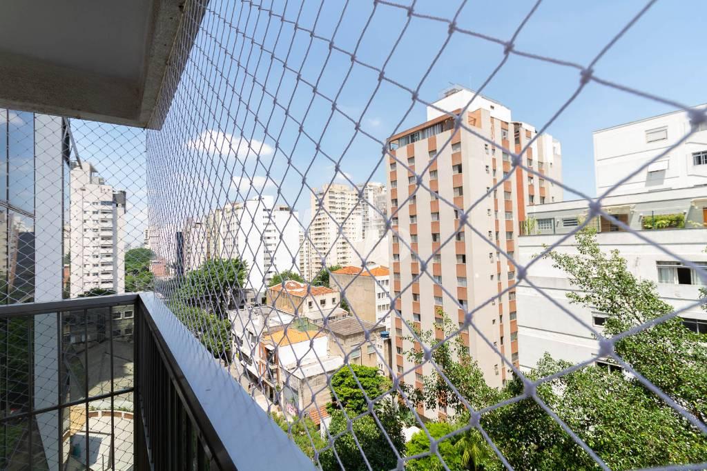 SACADA de Apartamento para alugar, Padrão com 110 m², 4 quartos e 2 vagas em Pinheiros - São Paulo