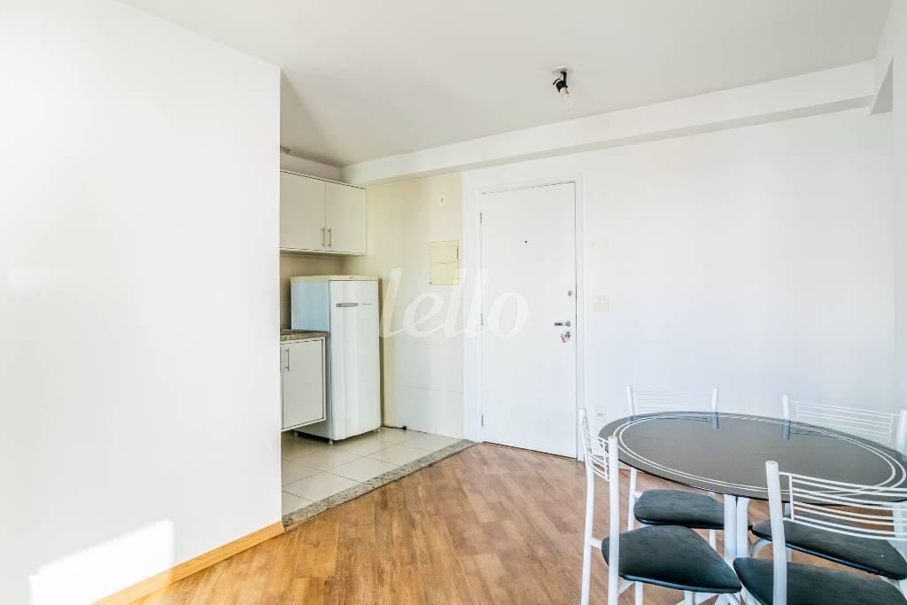 SALA de Apartamento para alugar, Padrão com 50 m², 2 quartos e 1 vaga em Barra Funda - São Paulo