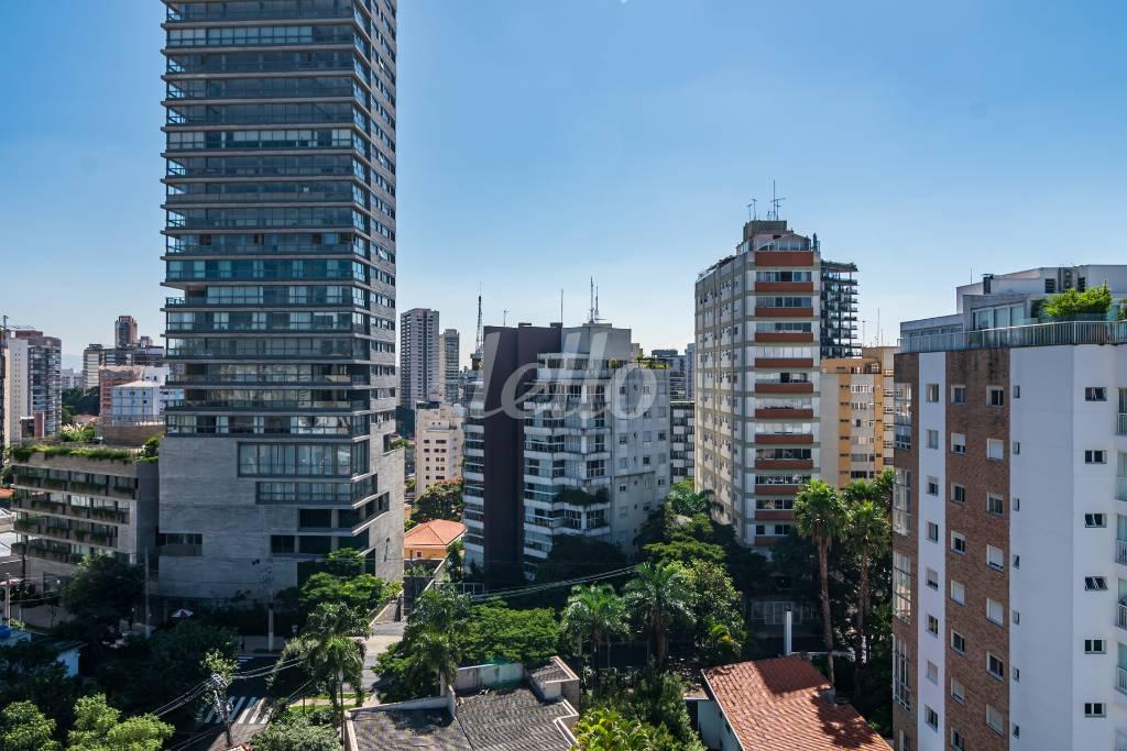 SACADA de Apartamento para alugar, Padrão com 72 m², 1 quarto e 1 vaga em Vila Madalena - São Paulo