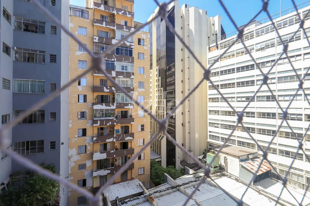 SACADA de Apartamento para alugar, Padrão com 27 m², 1 quarto e em Bela Vista - São Paulo