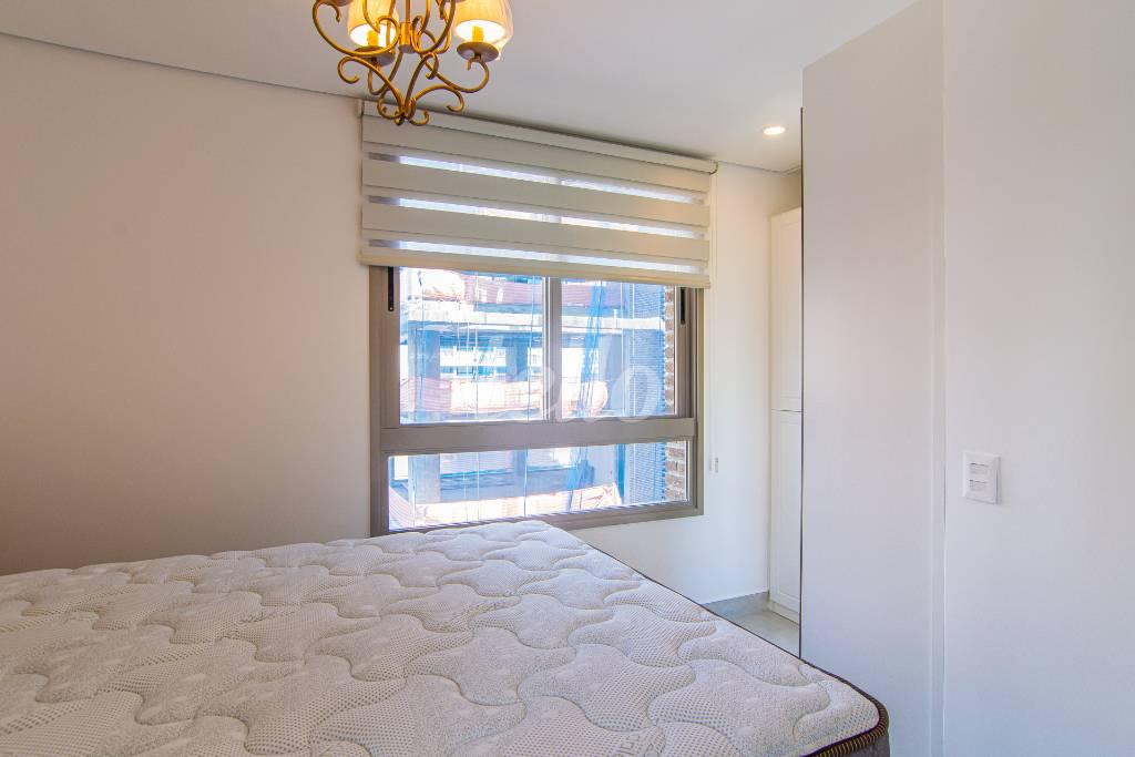 DORMITORIO de Apartamento para alugar, Padrão com 32 m², 1 quarto e em Pinheiros - São Paulo
