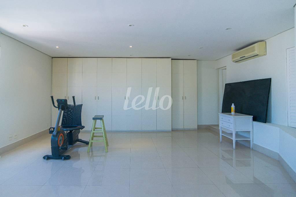 SALA de Apartamento à venda, Triplex com 221 m², 1 quarto e 2 vagas em Jardim Paulista - São Paulo