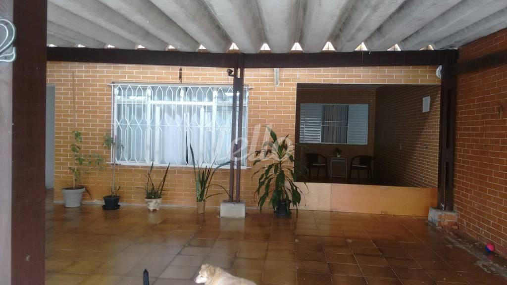 F de Casa à venda, térrea com 300 m², 3 quartos e 4 vagas em Vila Mazzei - São Paulo