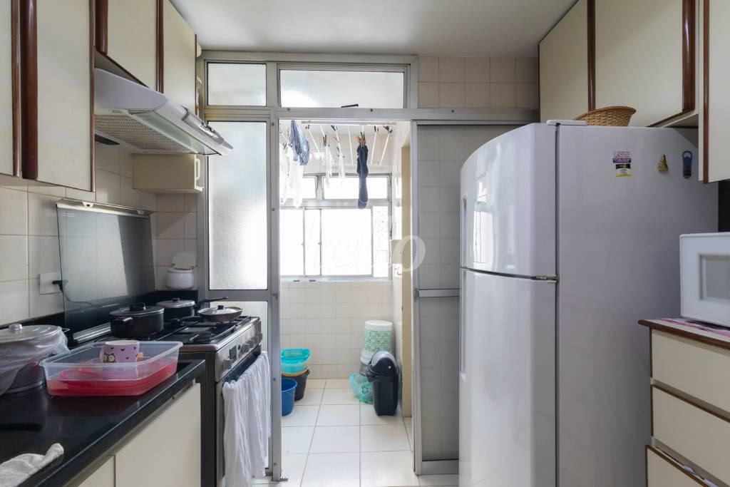 COZINHA de Apartamento à venda, Padrão com 78 m², 3 quartos e 1 vaga em Vila Gomes Cardim - São Paulo