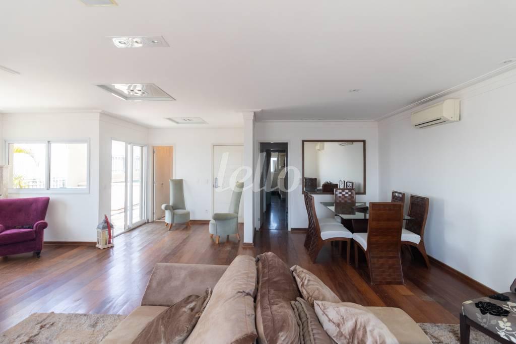 SALA de Apartamento à venda, cobertura - Padrão com 260 m², 4 quartos e 3 vagas em Vila Gomes Cardim - São Paulo