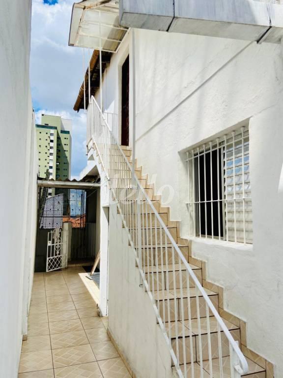 LATERAL de Casa à venda, térrea com 204 m², 4 quartos e 2 vagas em Ipiranga - São Paulo
