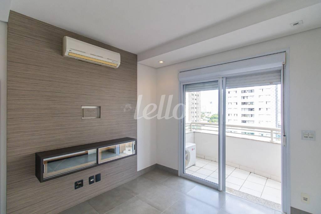 DORMITORIO 2 de Apartamento para alugar, Padrão com 147 m², 3 quartos e 2 vagas em Vila Gertrudes - São Paulo