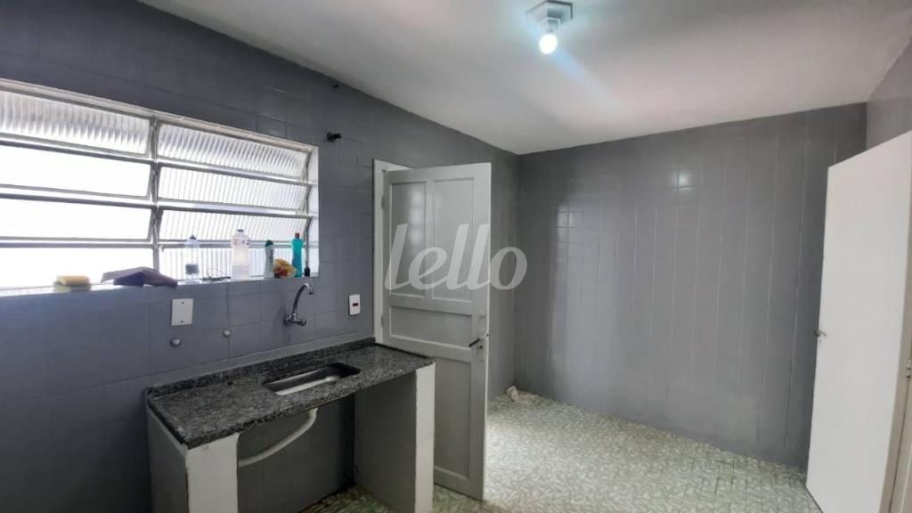 COZINHA de Casa para alugar, sobrado com 100 m², 2 quartos e 2 vagas em Vila Nilo - São Paulo