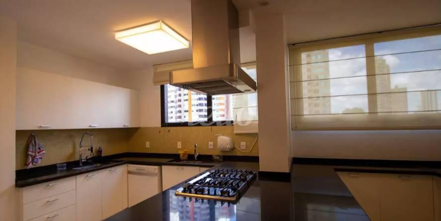 10 de Apartamento à venda, Padrão com 320 m², 4 quartos e 3 vagas em Jardim - Santo André